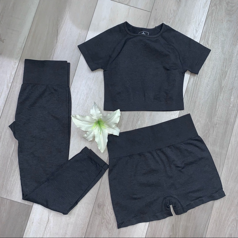3pcs//High Waist workout shorts, leggings and crop top